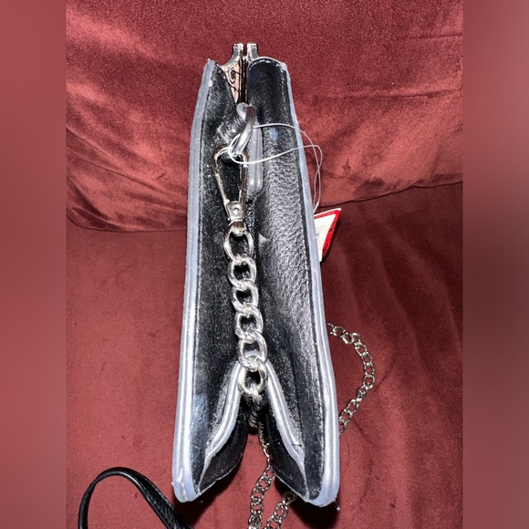 Carlos by Carlos Santana Frame Top Crossbody Bag - Picture 11 of 12